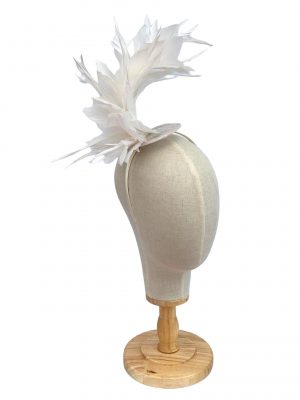 White Feather Curl Fascinator